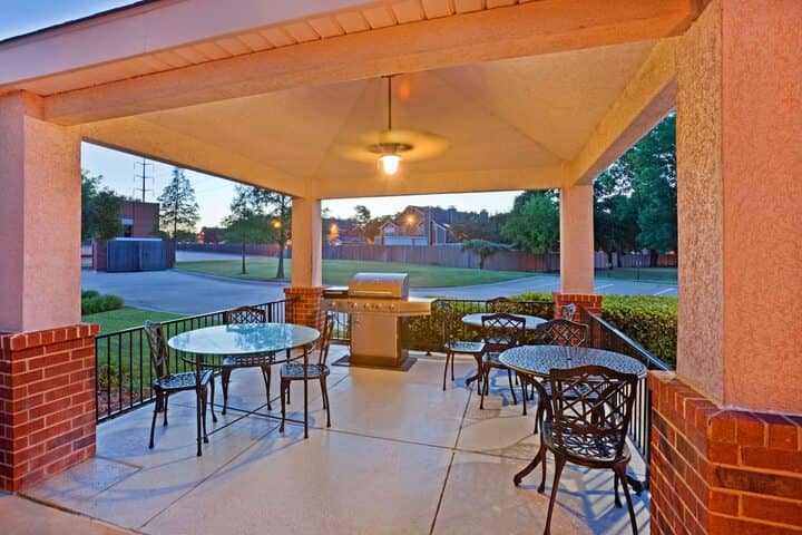 Terrace/Patio 25 of 26