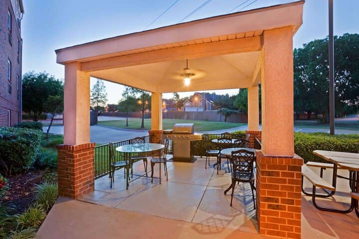 Terrace/Patio 24 of 26